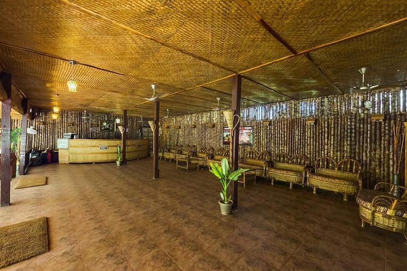 Symphony Palms Beach Resort And Spa Govind Nagar Екстериор снимка