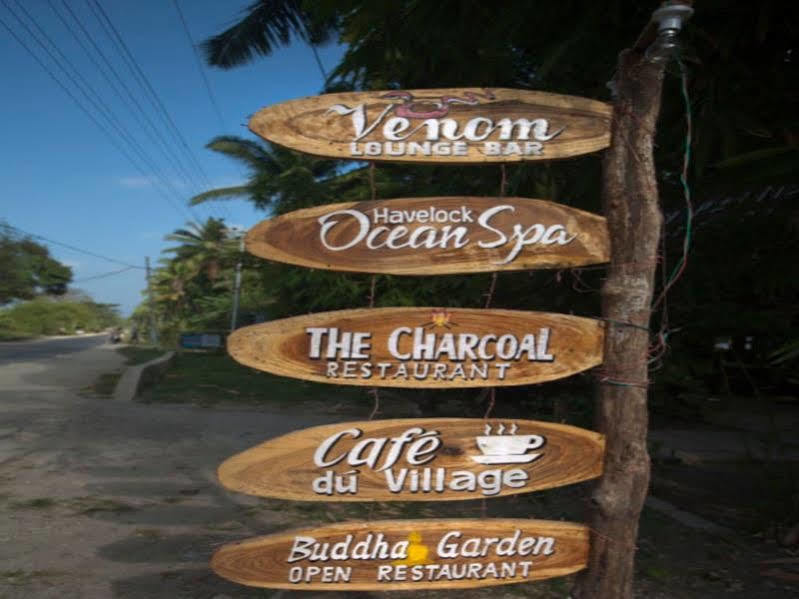 Symphony Palms Beach Resort And Spa Govind Nagar Екстериор снимка
