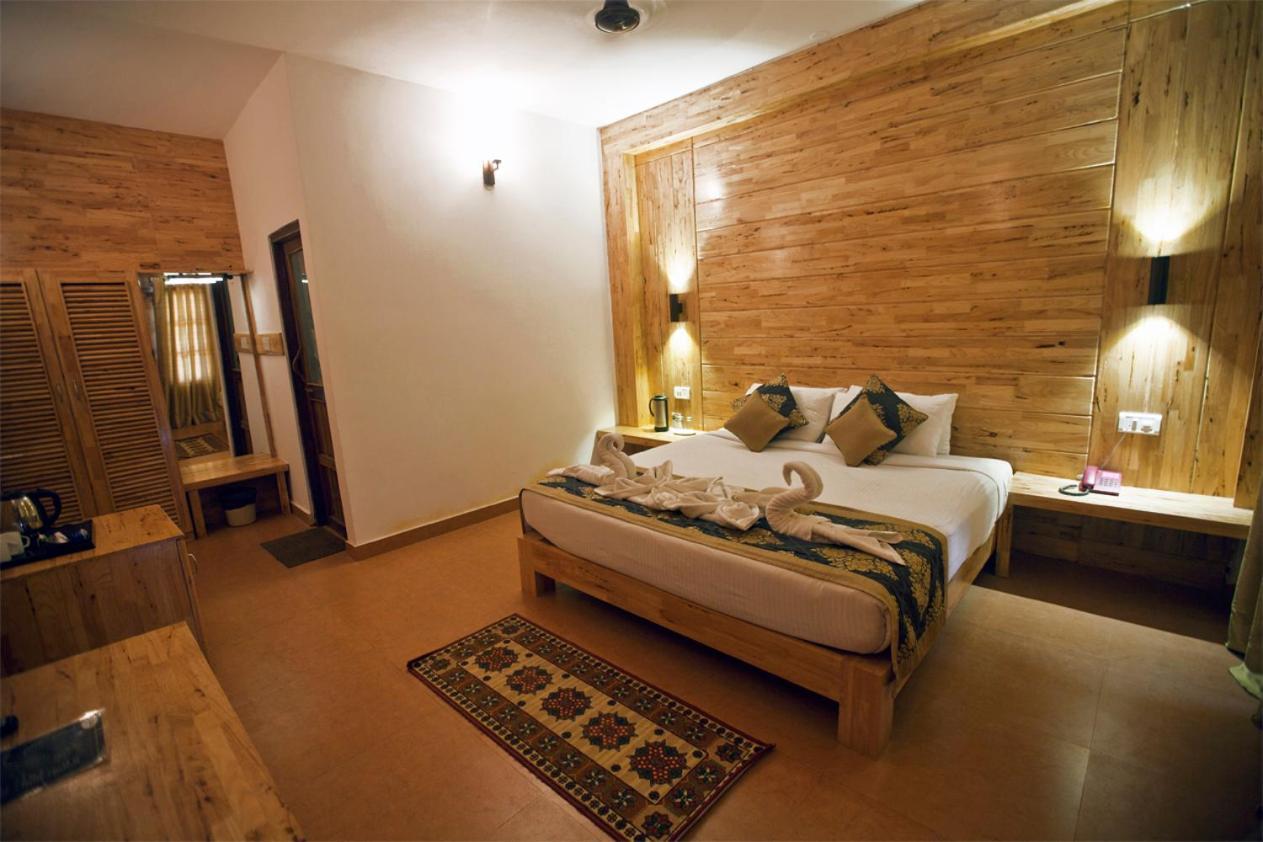 Symphony Palms Beach Resort And Spa Govind Nagar Екстериор снимка